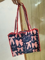 Sac à cosmétiques élégant en coton matelassé avec nœud, couleur unie, poignée souple, grande capacité, fermeture éclair, sacs fourre-tout réutilisables, sacs cadeaux pour femmes