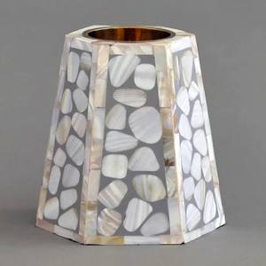 Brûleur de Bakhoor artisanal de luxe pour la décoration intérieure, avec incrustation de nacre et d'os, porte-encens Oud aux propriétés aromatiques pour la méditation - Product Image 2