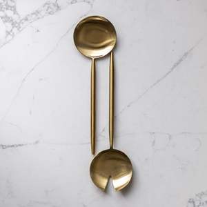 Elegante juego de cuchara y tenedor para ensalada de metal resistente para bodas, fiestas, hoteles, buffets y presentaciones de alta gastronomía. - Product Image 4