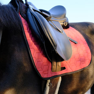 Tapis de selle tout usage pour cheval - Double face - Noir et rouge - Tapis de selle de dressage et tapis de selle d'endurance pour une conduite confortable - Product Image 6