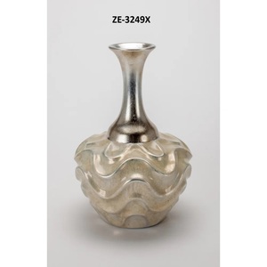 Premium Handmade Gold Finish Flower <b>Vase</b> Luxury Decorative Product for Furniture Manufacturers Home Decor Suppliers Retailers - Product Image 1