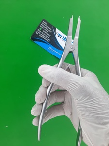 Pince à compression manuelle en acier inoxydable Integra New Deal TI-SR-00044811 pour étudiants en médecine, pour la pose de sutures - Product Image 3