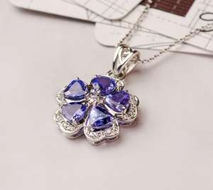 Pendentif Saphir Bleu Taille Trillion en Argent Sterling 925 Plaqué Or, Collier de Mariage Vintage Élégant en Moissanite, Cadeau d'Anniversaire - Product Image 1