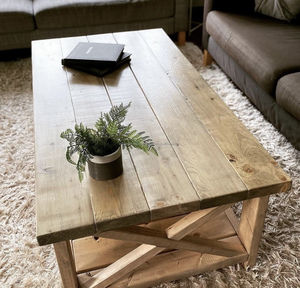 Table basse en bois de style traditionnel pour bureau à domicile - Product Image 1