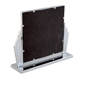 กระจกตกแต่งทรงอาร์ตเดโค กรอบโลหะลายใบไม้ สำหรับตั้งพื้น ใช้ในบ้าน - Product Image 5