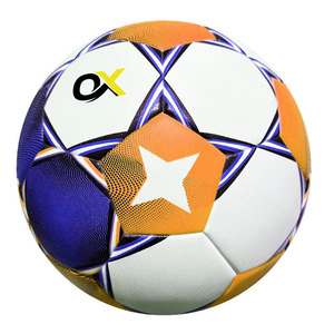 ลูกฟุตบอลเย็บติดด้วยความร้อนจาก Oxva Industries ผลิตจากวัสดุ PU และ PVC สำหรับการฝึกซ้อม ผลิตโดยผู้ผลิต - Product Image 3