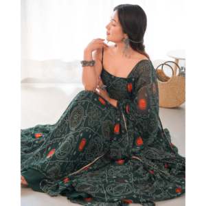 Ensemble de costume Anarkali en mousseline de soie de couleur verte Aayna Clothing, taille XS - Product Image 1