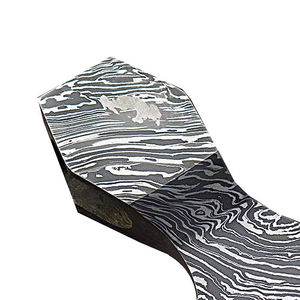 Cabeza de Hacha de Acero de Damasco con Patrón de Acero Soldado, Cabeza de Hacha de Acero de Damasco con Alto Contenido de Carbono, Cabeza de Hacha de Acero de Damasco - Product Image 5