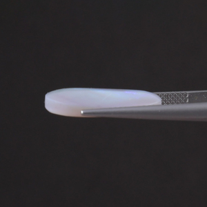 Opale naturelle blanche en vrac, 6,05 carats, taille ovale 19,5x11mm, certifiée IGI, taillée à la main, polie, avec traitement de cirage/lustrage léger - Product Image 2