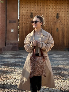 Premium Genuine Leather Fringe Handbag for Women – Vintage Boho Style Shoulder <b>Bag</b> with Tassels & <b>Studded</b> Detail - Product Image 4