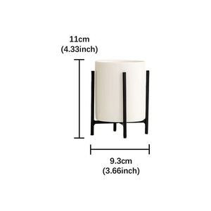 Elegantes macetas en el soporte - Product Image 2