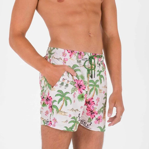 Shorts de bain personnalisés avec logo pour hommes, shorts de plage, shorts de surf, maillots de bain pour hommes, vêtements de bain pour l'été, séchage rapide, sublimation - Product Image 4