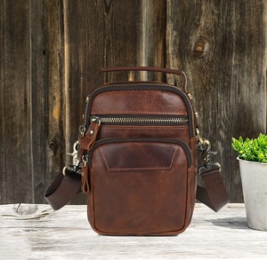Bolso de Pecho de Cuero Genuino Marrón, Estilo Vintage, Bandolera, Cierres Duraderos, Ajuste Ajustable, Antirrobo, Impermeable, Grande - Product Image 2
