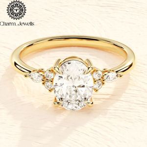 Bague de fiançailles pour femme Charm_Jewells en moissanite taille coussin, plaqué or 18 carats, sertissage classique à griffes, certifiée IGI, 3 grammes - Product Image 2
