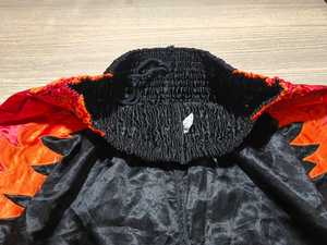 Shorts de Muay Thai respirants, très vendus, en tissu doux et confortable pour les arts martiaux, la salle de sport et les séances d'entraînement. - Product Image 2