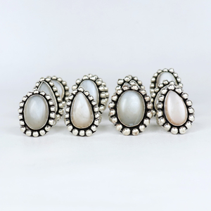 Anillos al por mayor para mujer, de piedra lunar gris, ajustables, estilo vintage, chapados en latón, joyería artesanal cristiana con gemas, a granel - Product Image 4