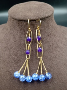 Boucles d'oreilles pendantes en laiton plaqué or Amaira Jewels, perles turquoise, imitation perle, style vintage classique pour femmes, alliage tendance - Product Image 4