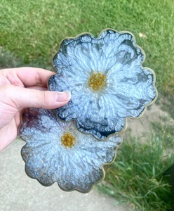 Customized and Round Decorative Resin Serving <b>Coasters</b> Product for Tabletop Dcore - Product Image 5