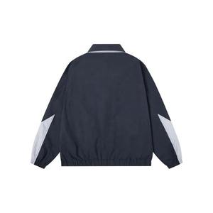 Chaqueta Deportiva Impermeable de Lona Personalizada para Hombre, de Alta Calidad, con Cierre Completo, Cuello Alto y Logotipo Frontal - Product Image 2