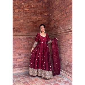 Ensemble de robe Anarkali pour femmes, style chic - Product Image 5