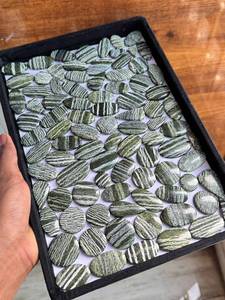 Venta al por Mayor de Cabujones de Ágata Verde Natural, Piedras Sueltas de Grado AAA, Mezcla de Formas y Tamaños para la Fabricación de Joyas - Product Image 2
