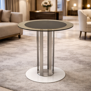 Mesa Auxiliar de Vidrio Negro Contemporánea de Lujo con Borde Color Champán y Escultura - Product Image 2