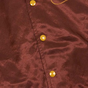 Chaqueta Varsity de Satén Borgoña para Hombre con Ribete Amarillo y Azul, Cuello Camisero, Corte Regular, Estilo Casual Otoñal - Product Image 5