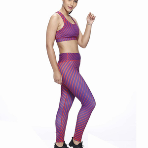 Custom Sublimation Print Solid Plus Size Reversible Yoga Set Eco-Friendly High Stretchable Sports Workout Bra Leggings Set - Product Image 2