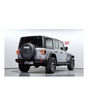 Jeep Wrangler 2.0 Rubicon 4 portes, modèle octobre 2022, avec 31 351 km, boîte automatique, sièges en tissu, caméra arrière - Product Image 2