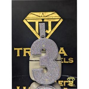 Collier personnalisé avec pendentif numéro 3 en argent sterling 925 serti de diamants Moissanite VVS par Trisha Jewels - Product Image 4