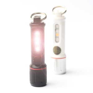 Mini llavero con logotipo personalizado de 400 lúmenes, modelo de memoria, linterna de luz UV/roja/blanca con base magnética, linterna USB-C - Product Image 3