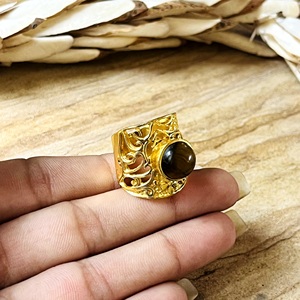 New Arrival Vintage Tiger Eye <b>Ring</b> Boho Brass Band Women 18k Gold Plated Filigree Wide Cigar <b>Statement</b> <b>Ring</b> for Wholesale/OEM - Product Image 2