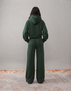 Ensemble de survêtement pour femme à coupe ample, avec sweat à capuche et pantalon de survêtement à jambes larges, style décontracté, hiver, longueur intégrale - Product Image 2
