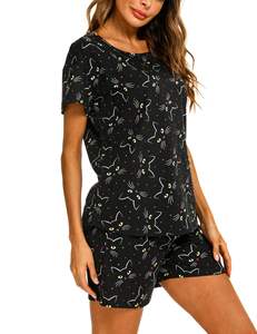 Ensembles personnalisés avec logo pour femmes – Vêtements d'été : T-shirts et shorts – Ensemble 2 pièces pour femmes - Product Image 6