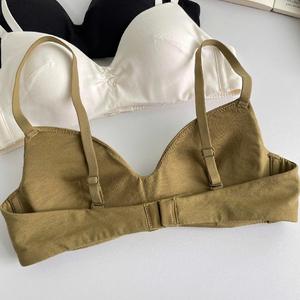 บราไร้ตะเข็บแบบดันทรง ระบายอากาศได้ดี สำหรับผู้หญิง จากเวียดนาม - Product Image 4