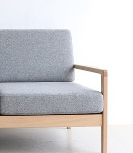 Canapé Monalize moderne et contemporain en bois massif, rembourré en tissu gris, écologique, durable, pour salon, hôtel, villa - Product Image 6