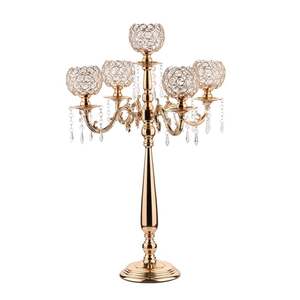 Candélabre doré avec porte-bougies en cristal à 5 bras, décoration d'intérieur, centre de table pour mariage - Product Image 1