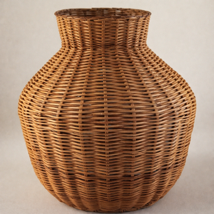 Jarrón Decorativo Tejido a Mano con Hierro Natural y Ratán, con una Elegante Forma Rústica para la Decoración Moderna del Hogar - Product Image 1