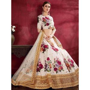 Robe de mariage en soie Banglori à imprimé floral blanc cassé Lehenga Choli - Product Image 5