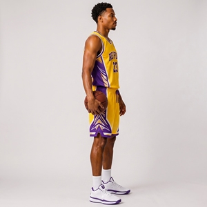 Uniforme de Baloncesto Cómodo para Entrenamiento y Competición Uniforme de baloncesto de alta calidad con ajuste flexible y control de humedad - Product Image 3