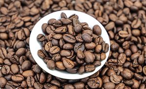 เมล็ดกาแฟโรบัสต้าบริสุทธิ์จากธรรมชาติ ยั่งยืน ติดตามได้ คั่วอ่อน S18 250 กรัม บรรจุในถุงคราฟท์ - Product Image 2