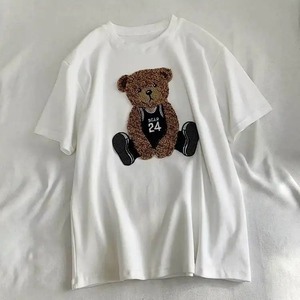 T-shirt en coton pour homme, manches courtes, col rond, imprimé ours floqué, coupe décontractée, motif graphique, blanc, noir, gris - Product Image 3