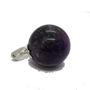 Colgante de Bola de Amatista de Cristal Natural Grabado, Colgante de Cristal de Moda de Gujarat - Para el Día de la Madre y Negocios - Product Image 1