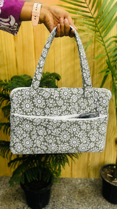 Funda Acolchada para Portátil de Algodón Hecha a Mano, Diseño Floral, Protectora, Organizador de Computadora, Bolsa Acolchada para Notebook, Proveedor de Exportación - Product Image 3