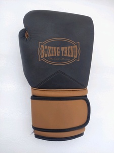 Logo personnalisé professionnel Fit gants de boxe en cuir de vachette personnalisé meilleur Muay Thai formation poinçonnage gants de boxe or - Product Image 3