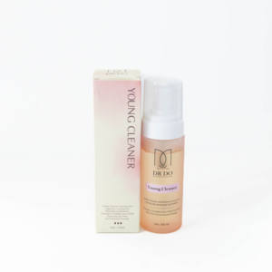 Nettoyant Visage Moussant Young Cleaner 150ml pour Tous Types de Peau – Nettoyage en Profondeur & Traitement Anti-Acné – Formule Herbal de Haute Qualité - Product Image 1