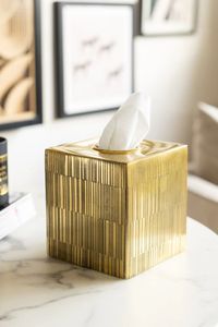 Stylish Metal <b>Tissue</b> Box Cover Durable Stainless Steel <b>Tissue</b> <b>Holder</b> For Bathroom Vanity <b>Kitchen</b> And Office Desk - Product Image 2
