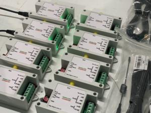 Conectividad Inalámbrica RS485 para la Industria Moderna, Convertidor AT-RS485/LoRa 220V 12A, Material de PVC Ecológico, Alta Eficiencia - Product Image 2