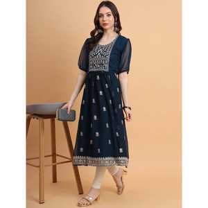 DESIGNER GEORGETTE BRODERIE CHIKANKARI TRAVAIL SEULEMENT KURTI BLEU - Product Image 1