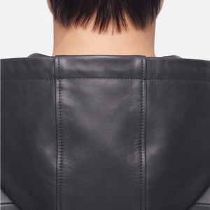 Hoodie court en cuir PU pour femme avec fermeture éclair avant et poches latérales, style streetwear - Product Image 4